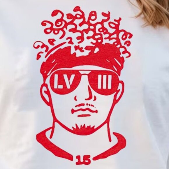 Patrick Mahomes LVIII Retro Football Fan Collector Classic Game Day Gift 05 - Picture 2 of 5